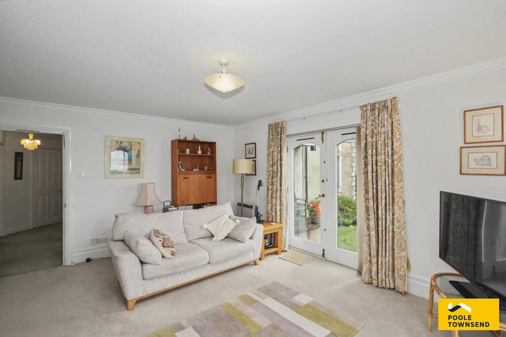 Apartment in Grange-over-Sands, Westmorland and Furness - View 4