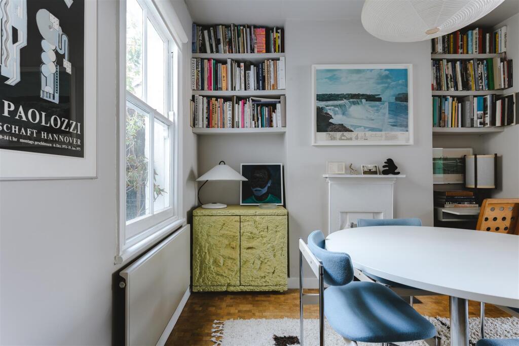 House in London - View 5