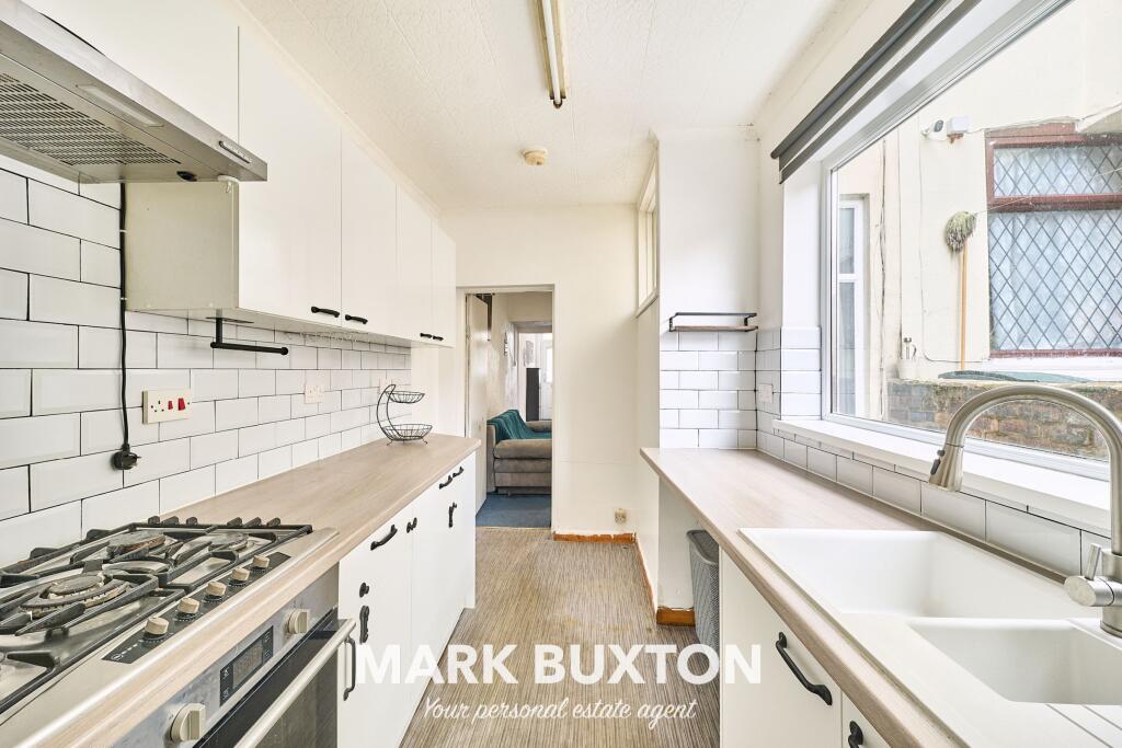 House in Stoke-on-Trent - More