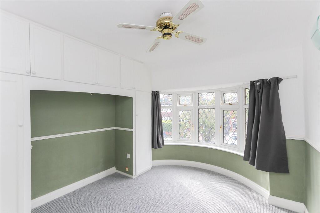 House in Stockport, Cheadle Heath - More