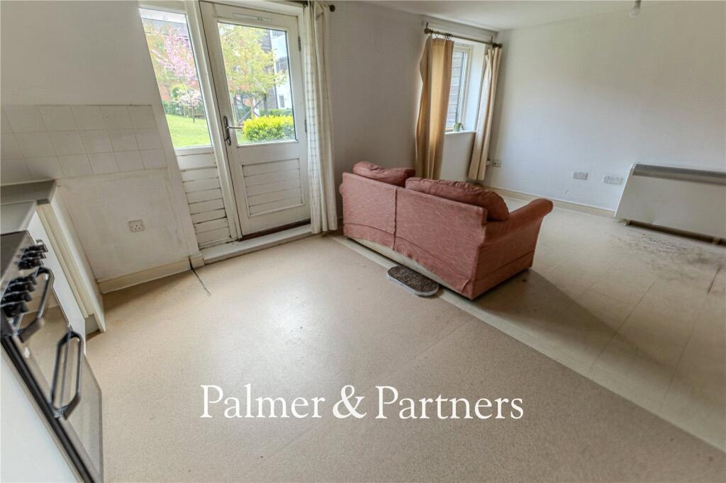 Apartment in Ipswich - View 5