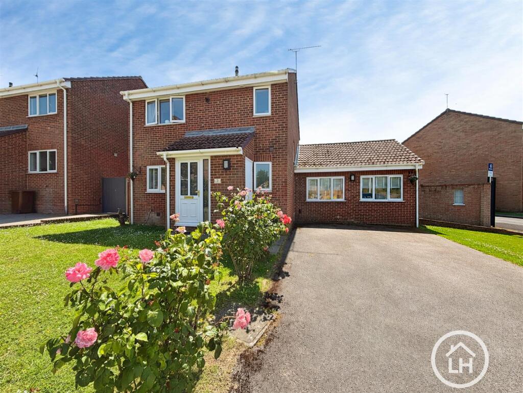 Main image of property: Middleton Close, Gillingham