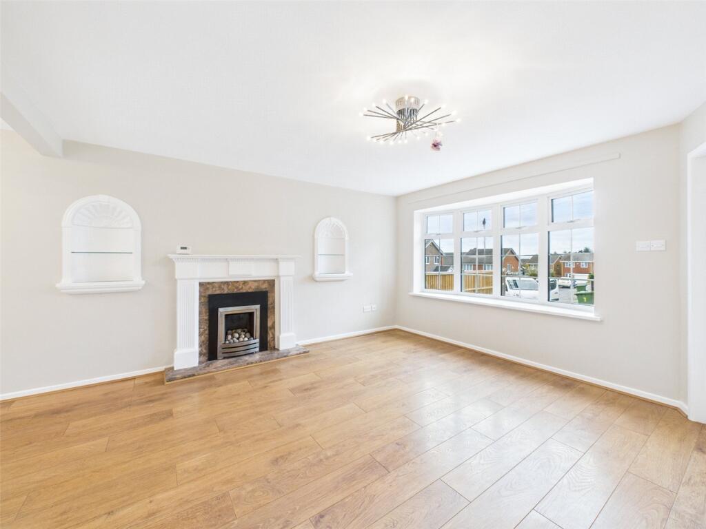 Bassford Avenue, Heanor, Derbyshire, DE75 photo 3