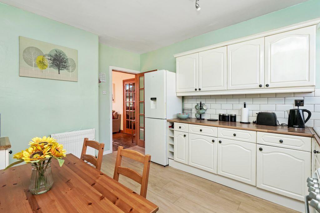 Apartment in Edinburgh - More