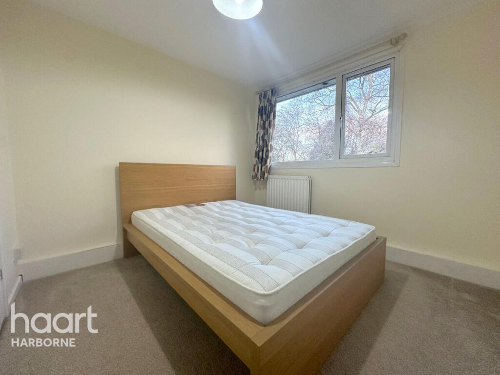 Main image of property: LORDSWOOD SQ, HARBORNE