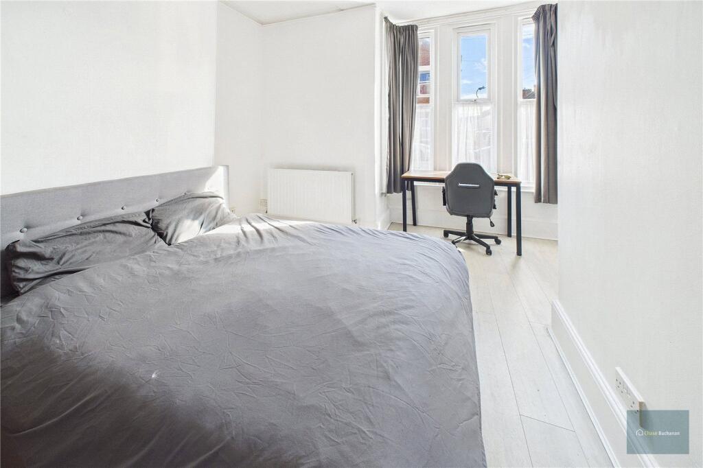 Apartment in Exeter, St Thomas - View 2