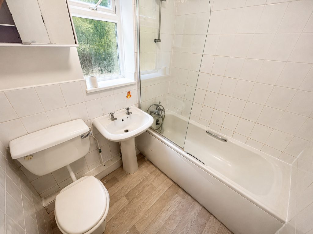 Apartment in Sheffield - View 5