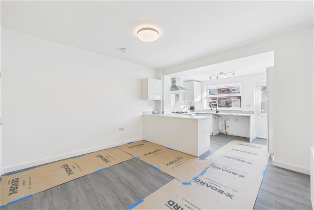 Main image of property: Portland Road, Nottingham, NG7