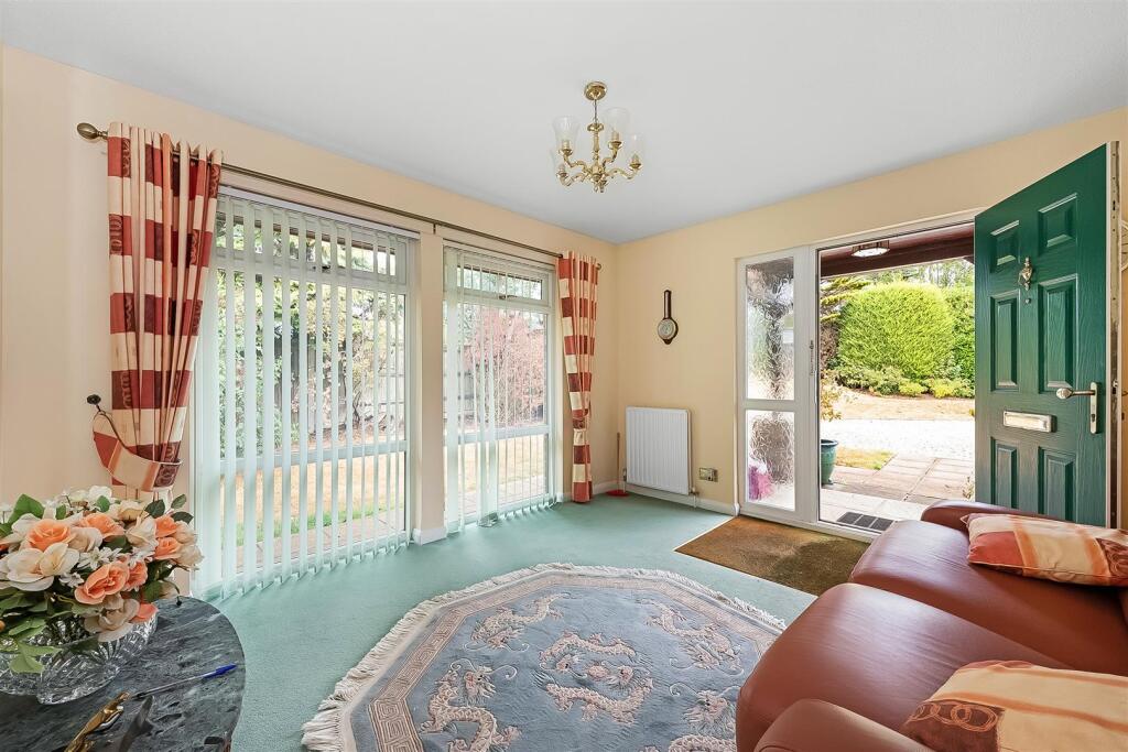 Ridley Road, Warlingham photo 4