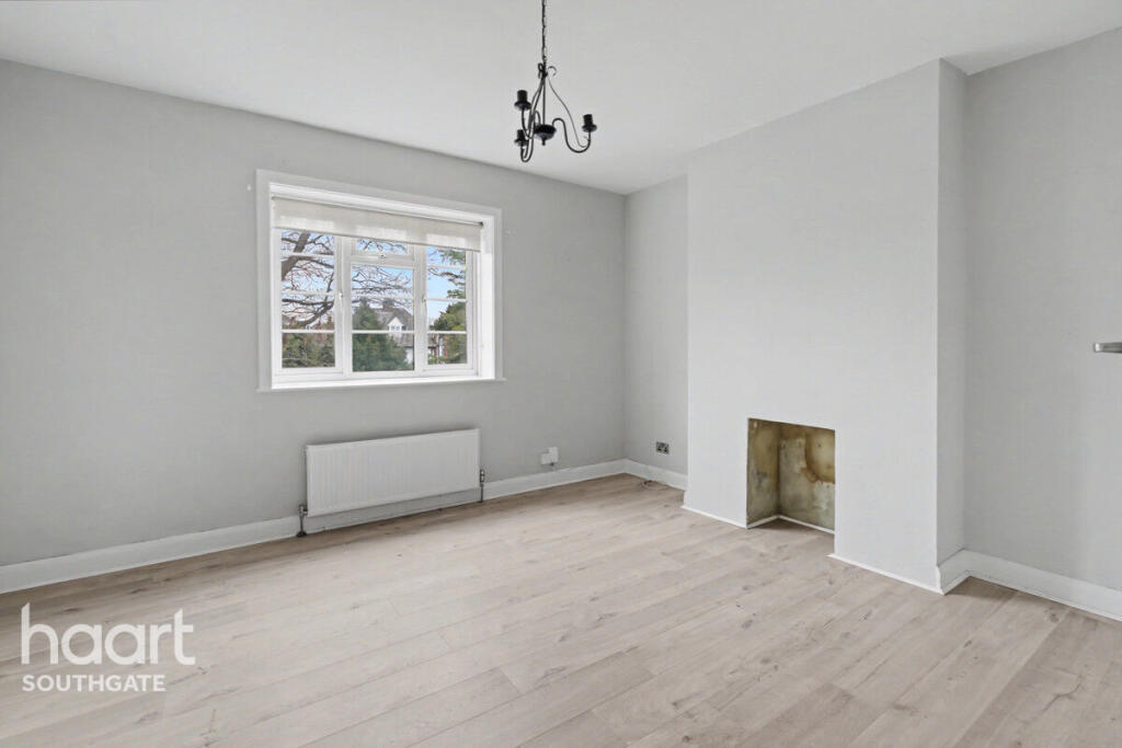 Main image of property: High Street, London