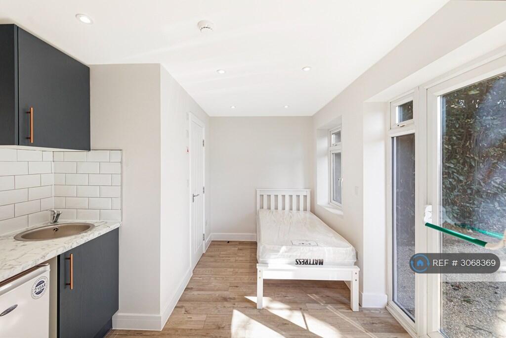 Apartment in London, Broad Green - View 5
