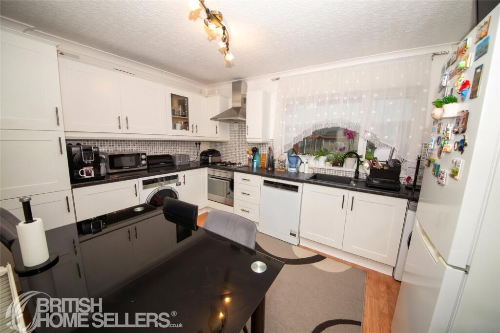 House in Stoke-on-Trent - View 2