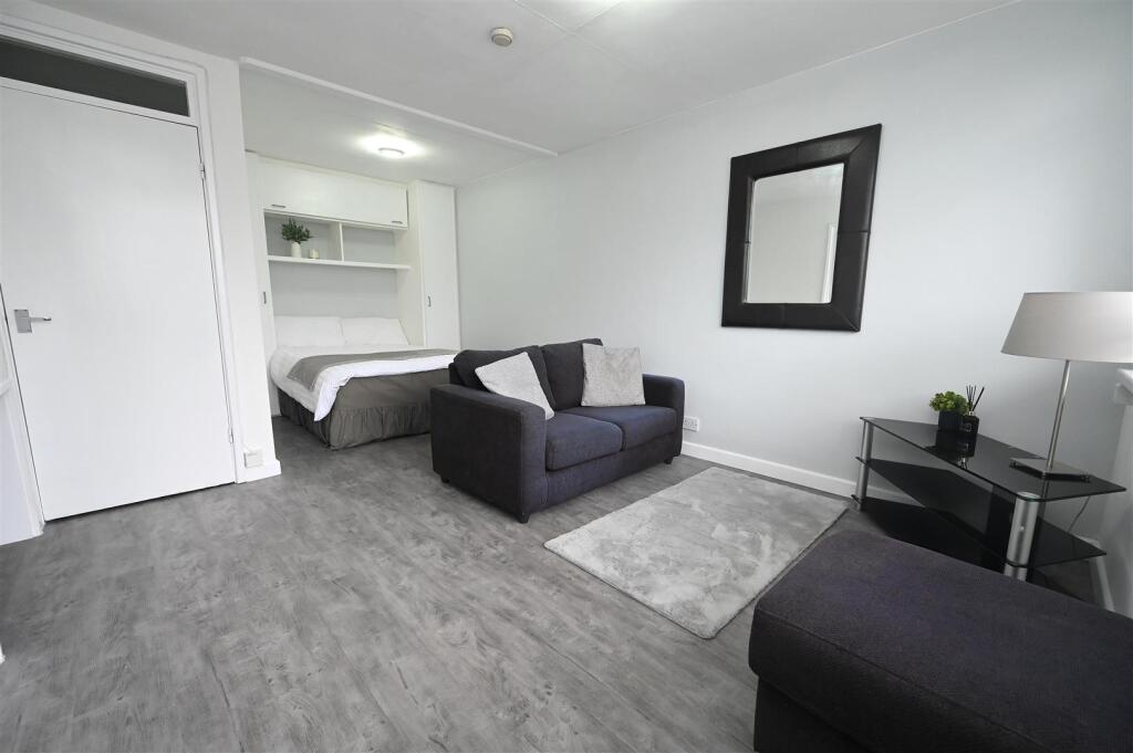 Additional image 2 of Savoy Close, Harborne, Birmingham