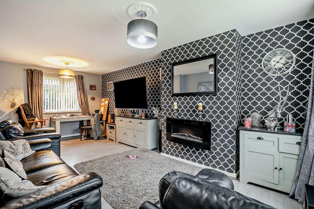 Cornhill Road, Stoke-On-Trent, Staffordshire, ST6 photo 2
