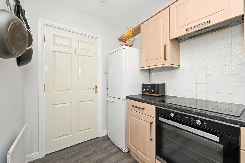 Apartment in Edinburgh - View 5