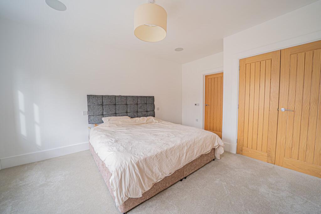 Additional image 32 of The Crescent, Hampton-In-Arden, B92
