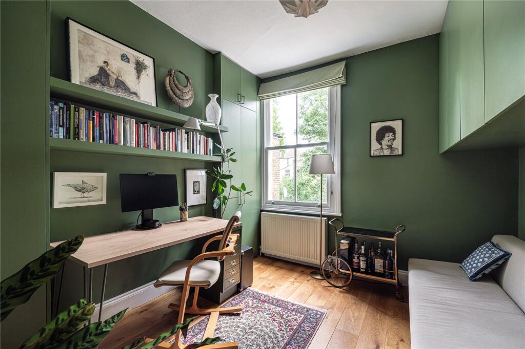 Apartment in London - View 4