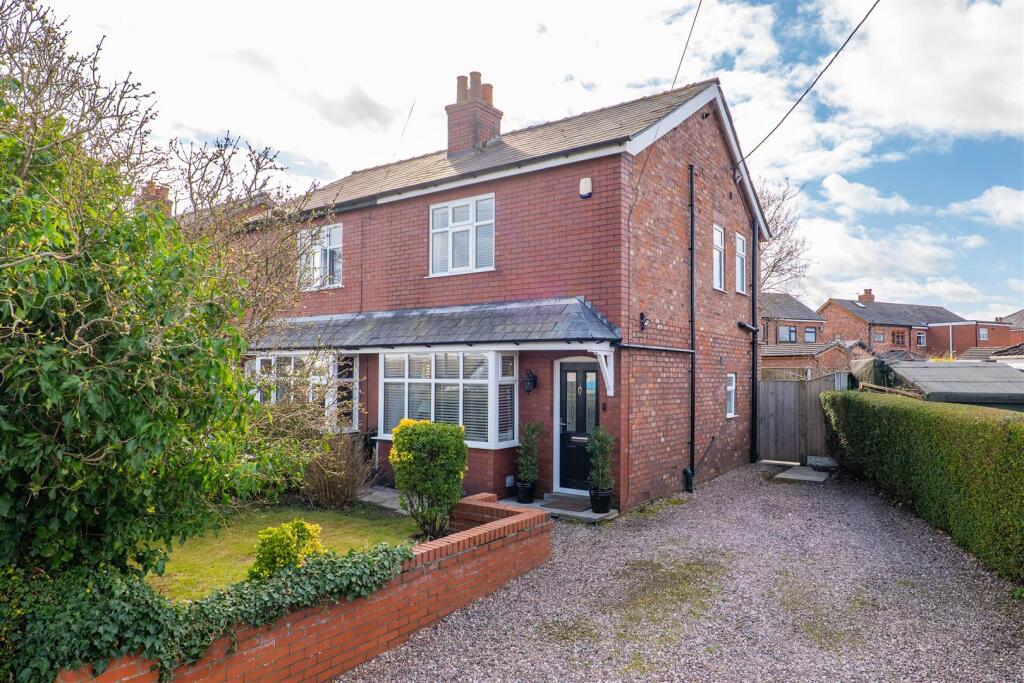 Main image of property: Parr Lane, Eccleston, Chorley