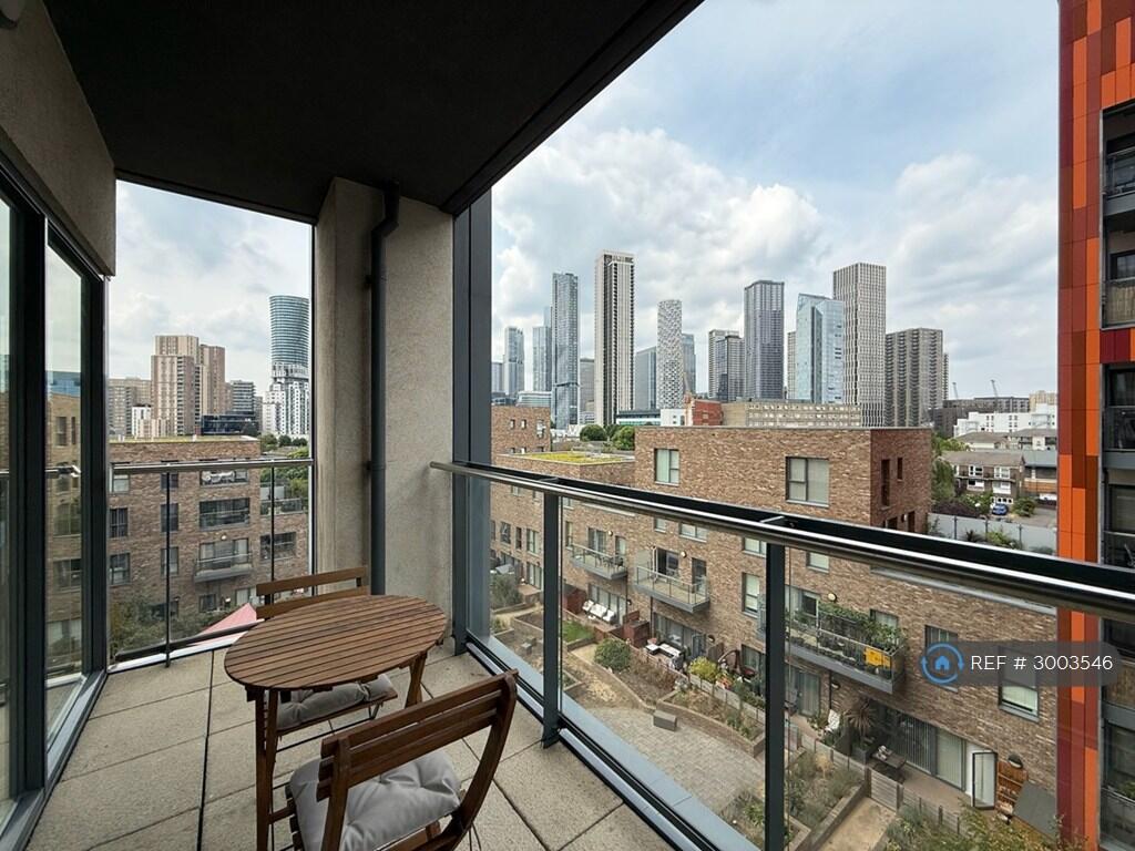 Main image of property: Lotus House, London, E14