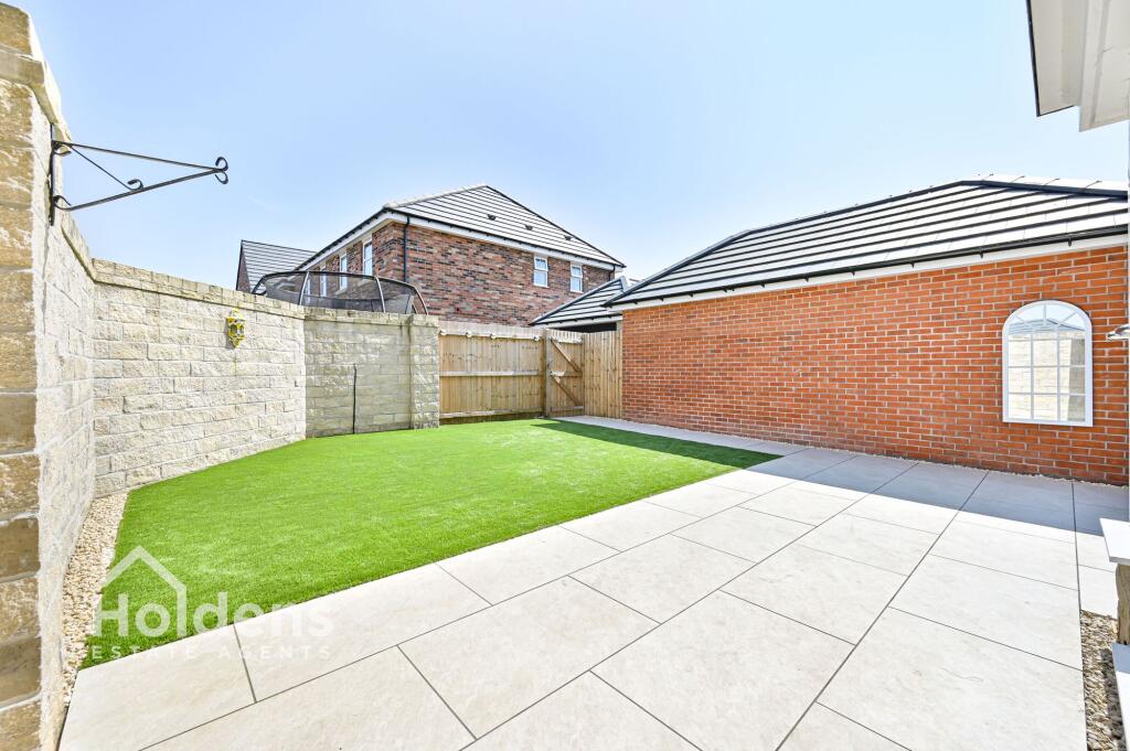 House in Preston - View 4