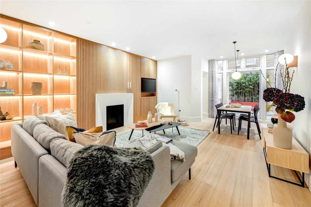 Main image of property: Lennox Gardens, London, SW1X