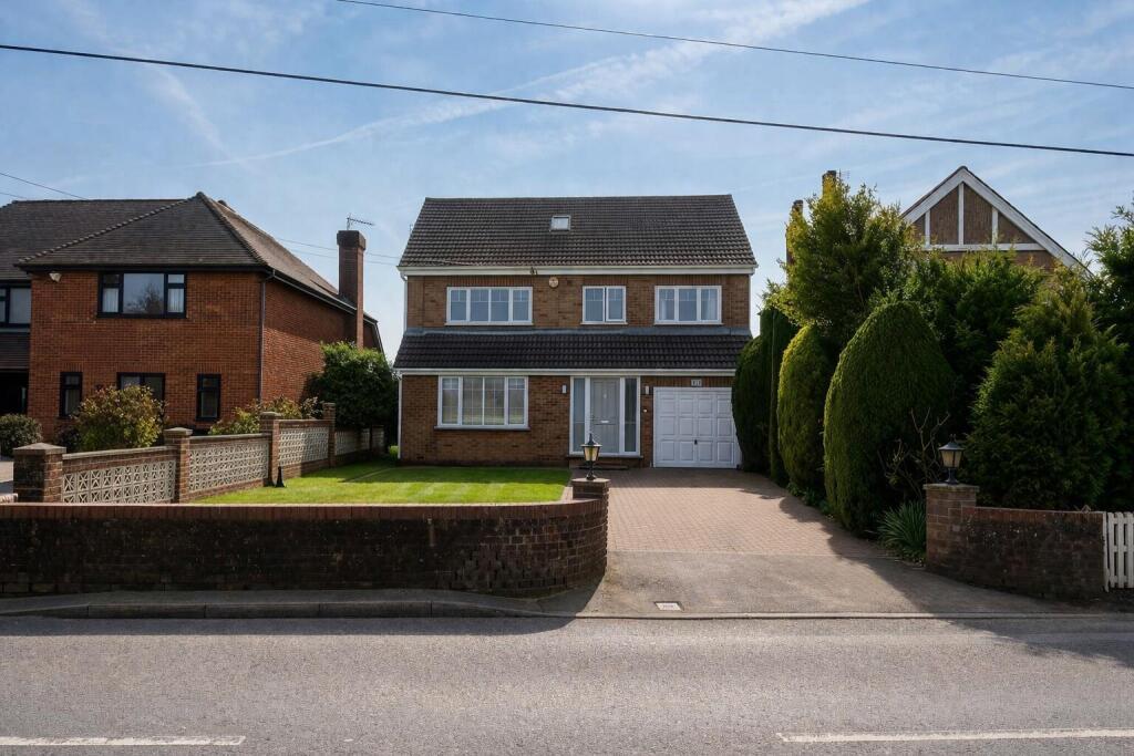 Main image of property: Lower Rainham Road, Rainham, Gillingham