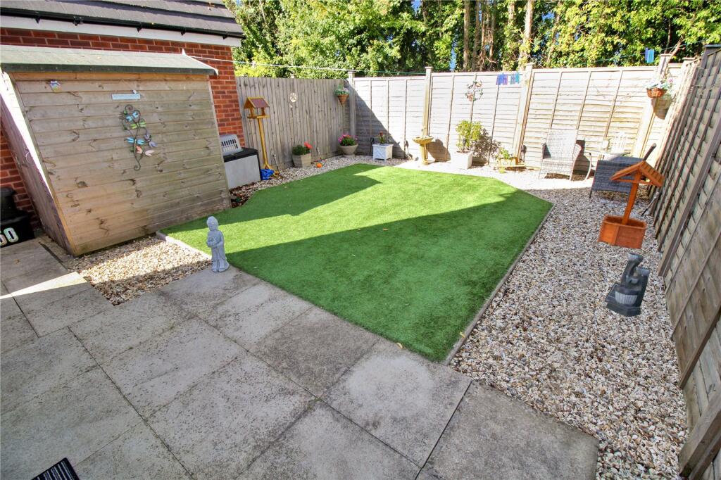 Greycing Street, Swindon, Wiltshire, SN25 photo 2