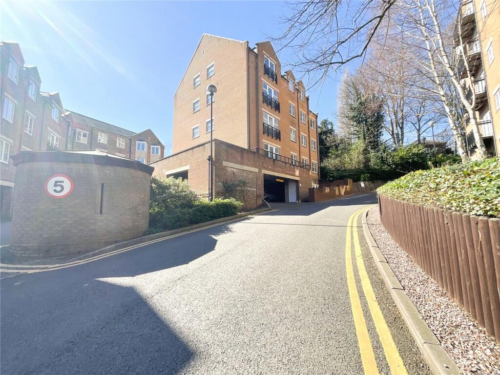Main image of property: Caversham Place, Sutton Coldfield, West Midlands, B73