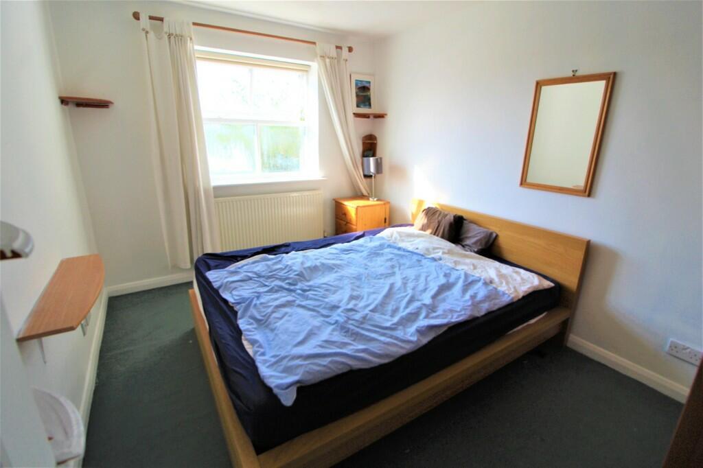 Tollgate Drive, Hayes photo 3