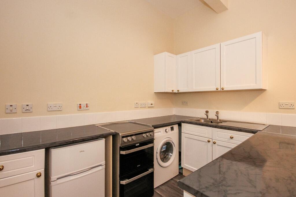 Apartment in Glasgow - More