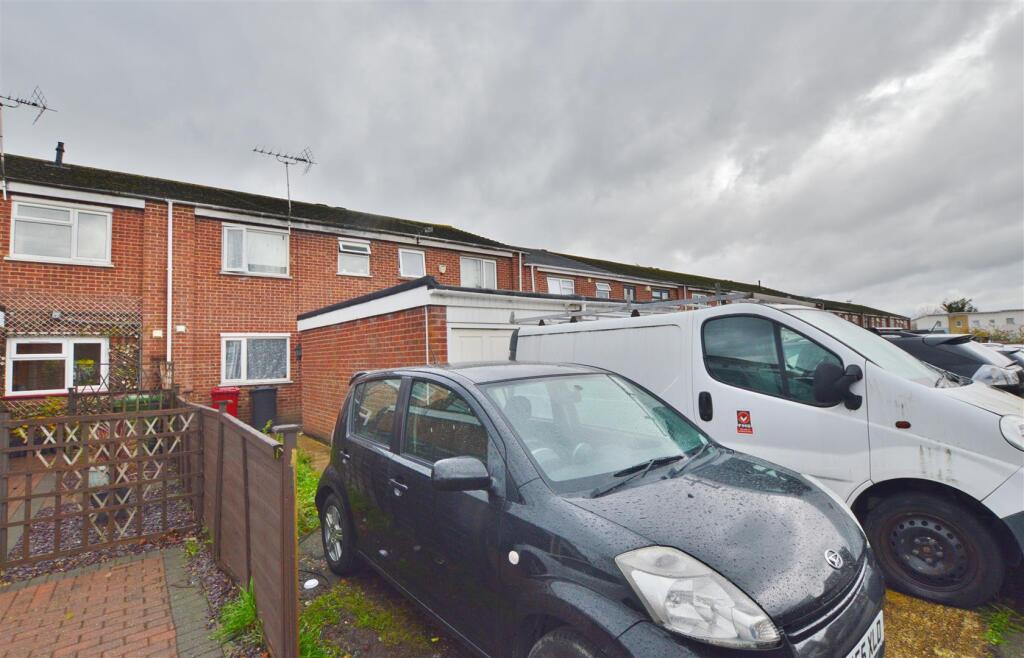 Main image of property: Summerlea, Slough