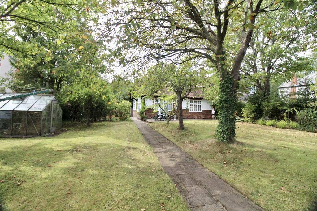 Loughborough Road, Birstall, Leicester photo 3