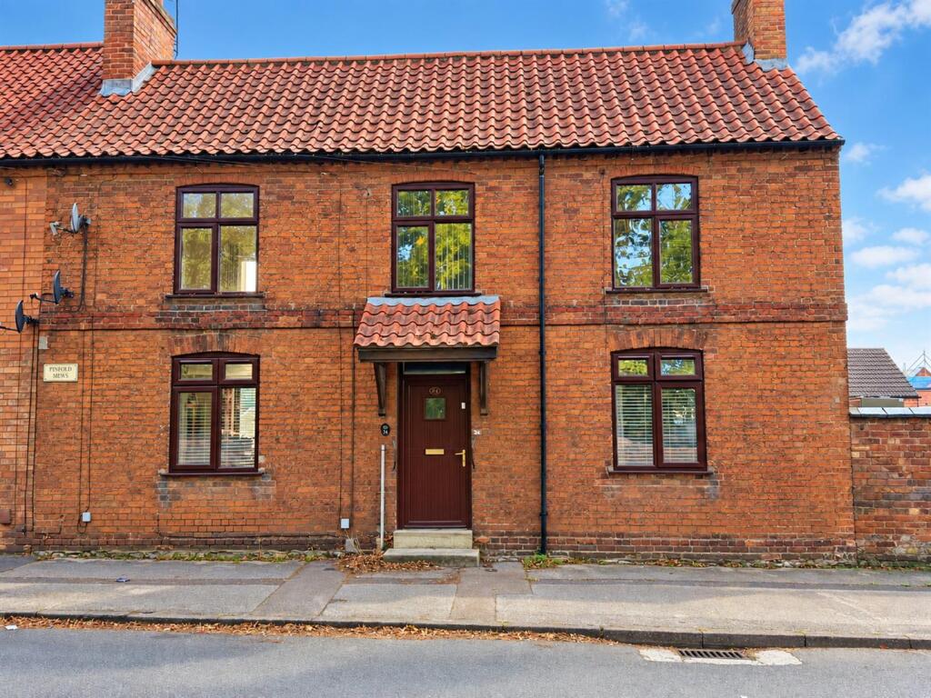 Main image of property: Pinfold Mews, Pinfold Lane, Balderton, Newark