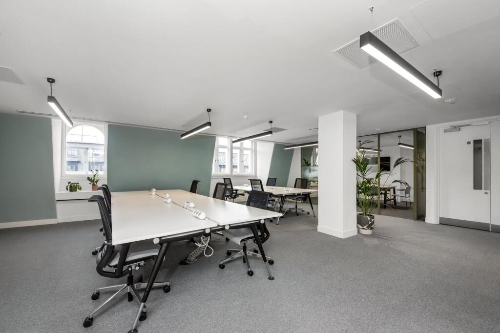 Main image of property: 5th Floor, 184-186 Regent Street, London, W1B 5TW