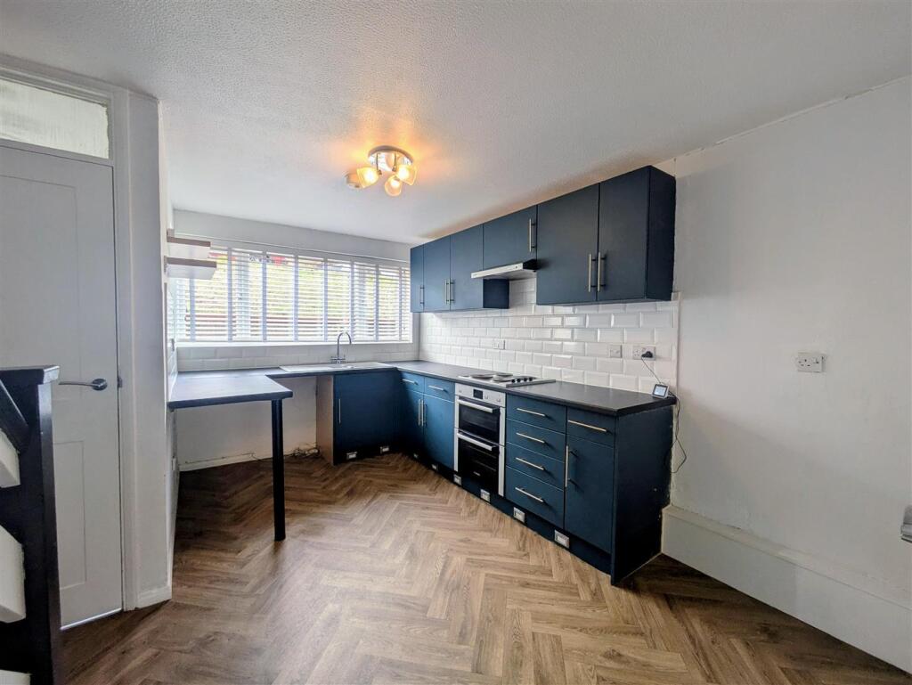 House in Rochester, Frindsbury Extra - View 5