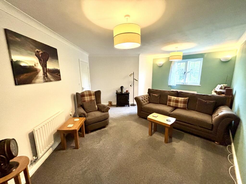Tristram Close, Yeovil, BA21 photo 2