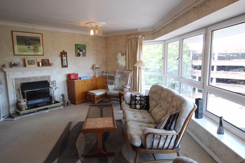 Ashley Avenue, Epsom photo 2