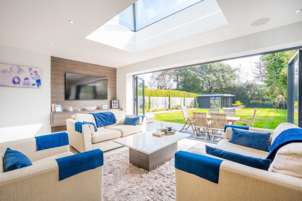 Additional image 4 of Pearce Avenue, Lilliput, Poole, Dorset, BH14