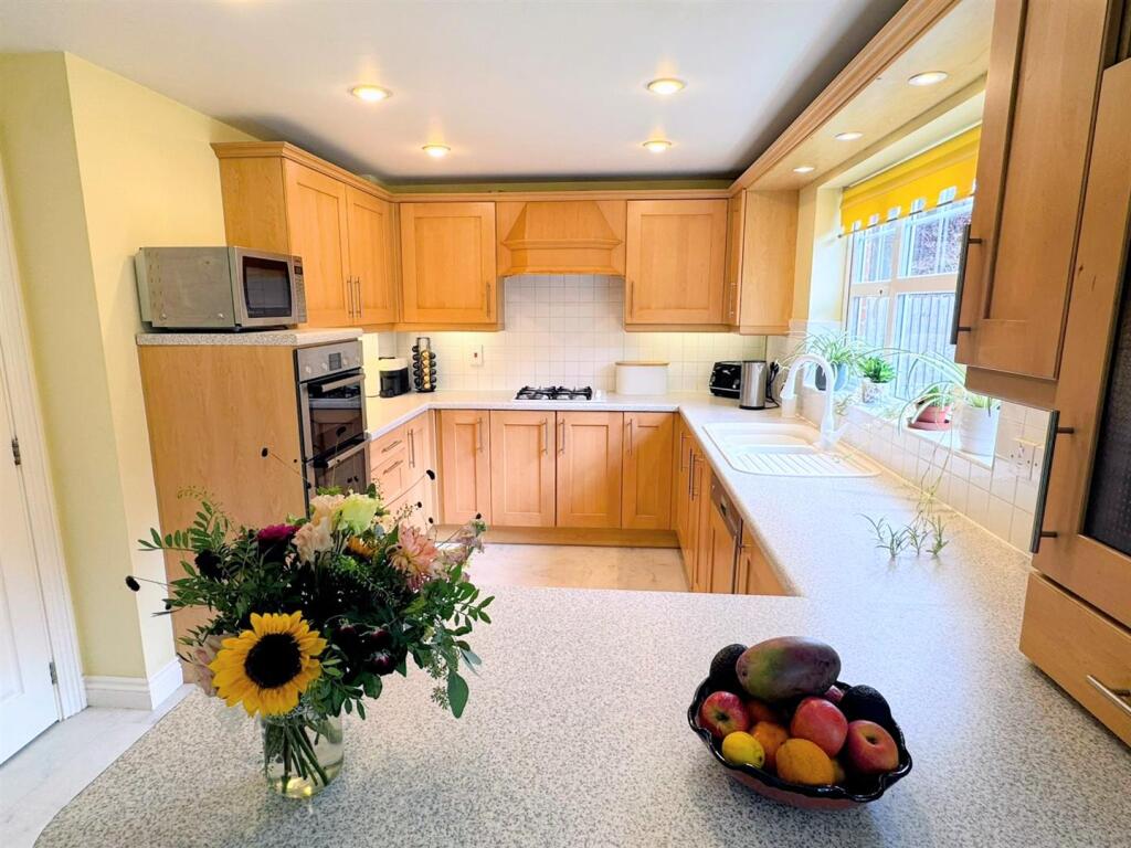 House in Reading - View 5