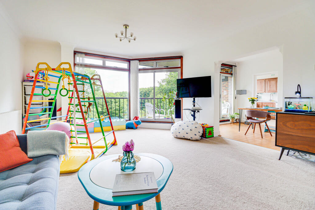 Apartment in St Albans - View 2