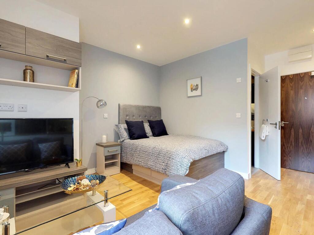 Studio apartment for rent