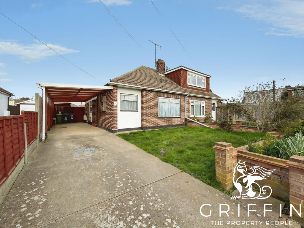 Main image of property: Johnson Close, Rochford, SS4 1TP