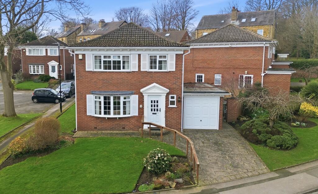 Main image of property: Oakwood Green, Oakwood, Leeds, LS8