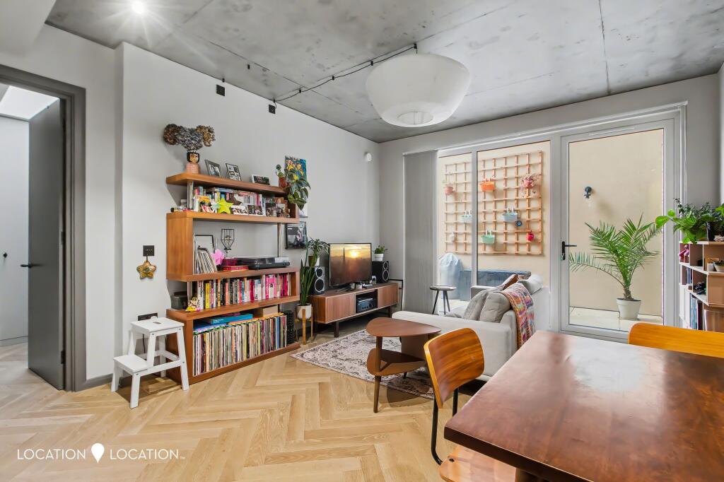 Main image of property: Garnham Street, London, N16