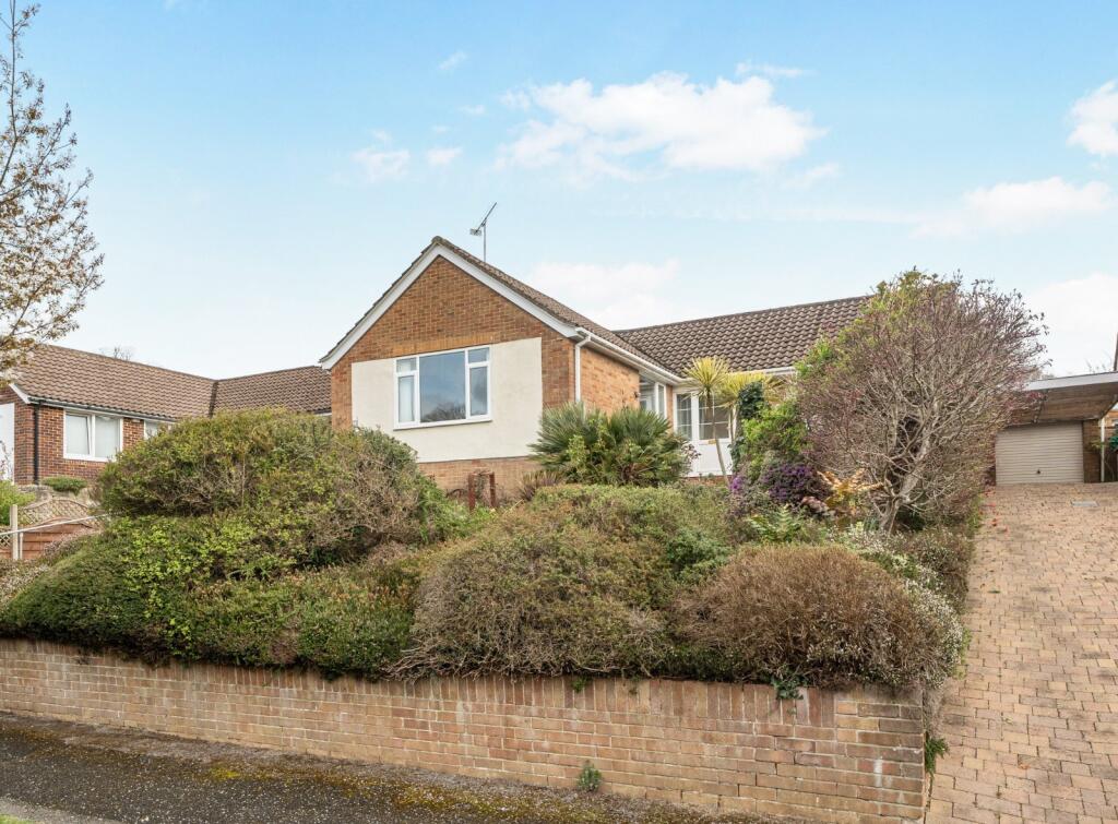 Main image of property: Bassett Green Close, Bassett, Southampton, Hampshire, SO16