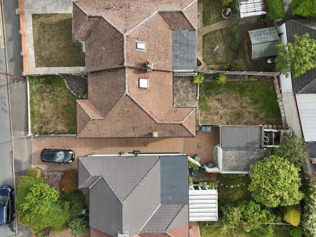 House in London - View 5