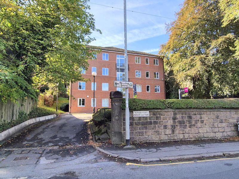 1-bed flat on 433A Meanwood Road, Leeds, £115,000