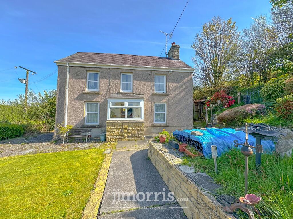 Main image of property: Parc Villa, Penrhiwllan, Llandysul, SA44 5NZ
