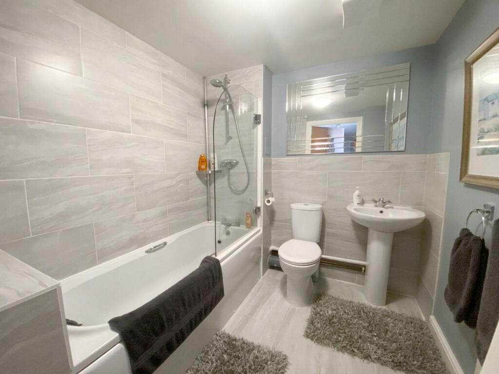 Apartment in Ipswich - View 3