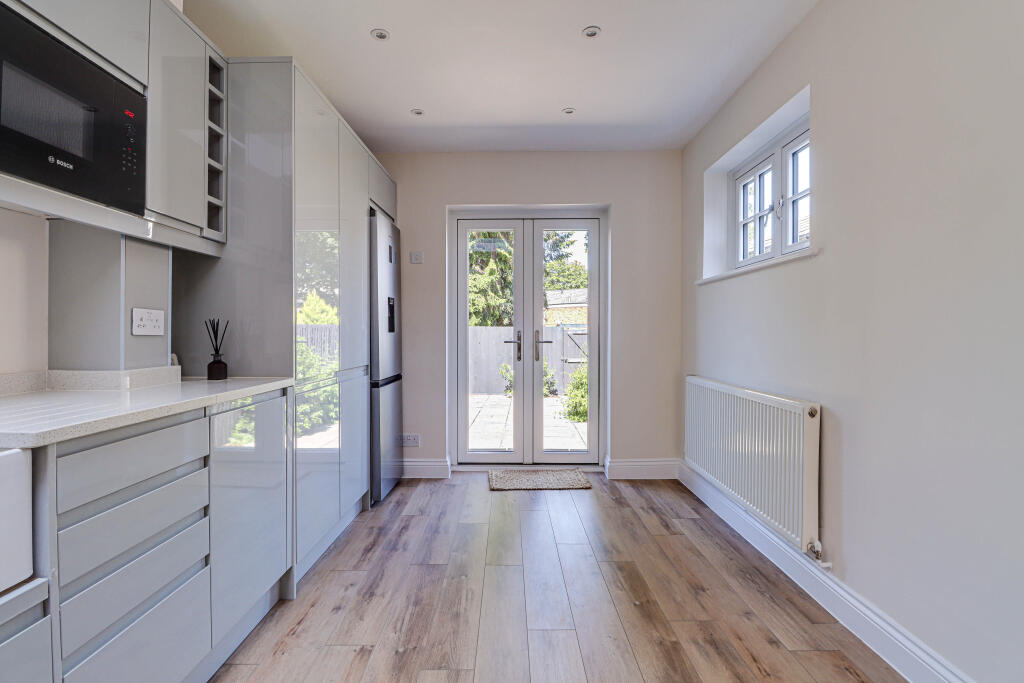 House in St Albans - View 5